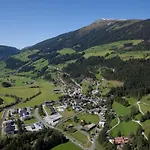 In Pinzgau Near Wildkogel Arena * Wald im Pinzgau