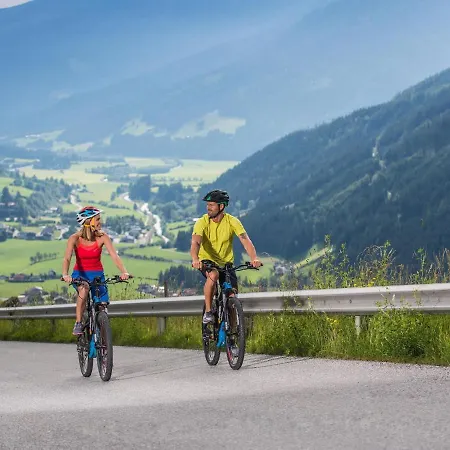 Appartamento In Pinzgau Near Wildkogel Arena